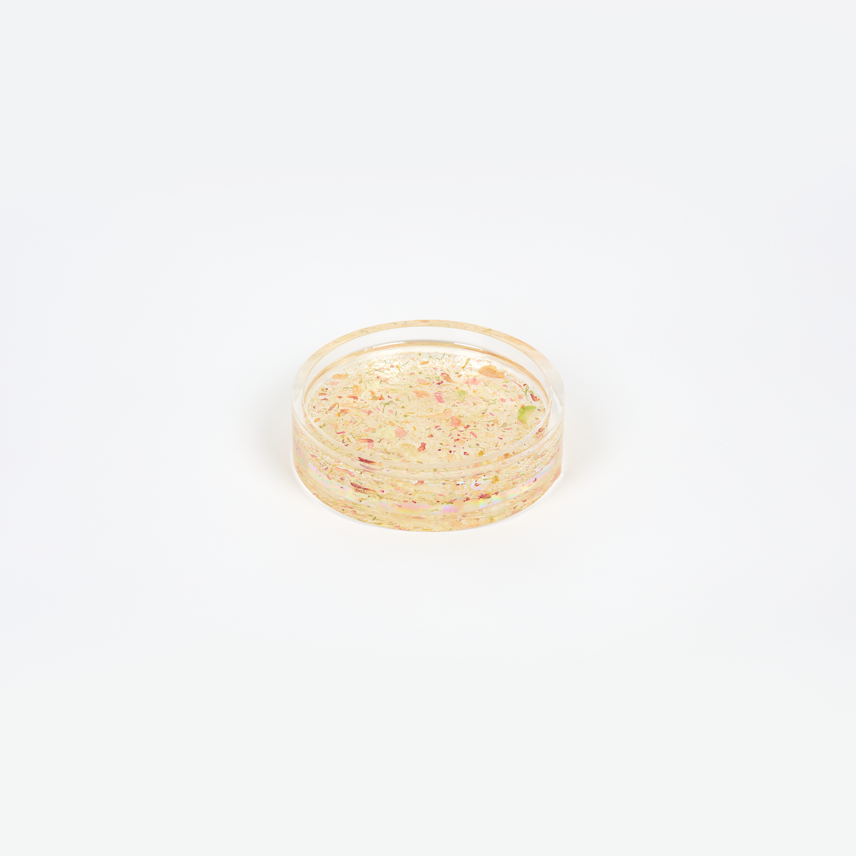 Resin pressed flower ring dish. Catch all dish with pressed flowers. Circle shape. Confetti petal style.