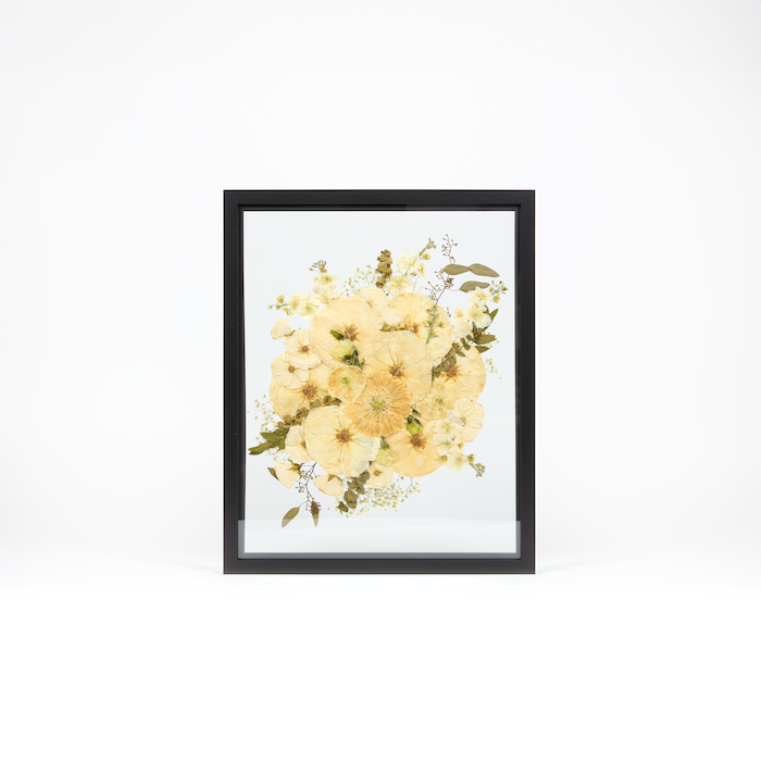 Black Wood - 16x20 | Pressed Bouquet Frame