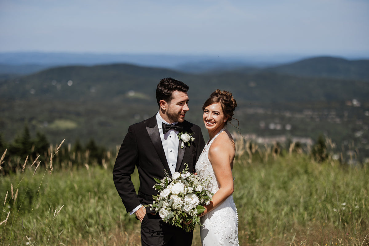 Client Feature: Rachel and Ryan's Mountaintop Wedding at Mount Snow, Vermont