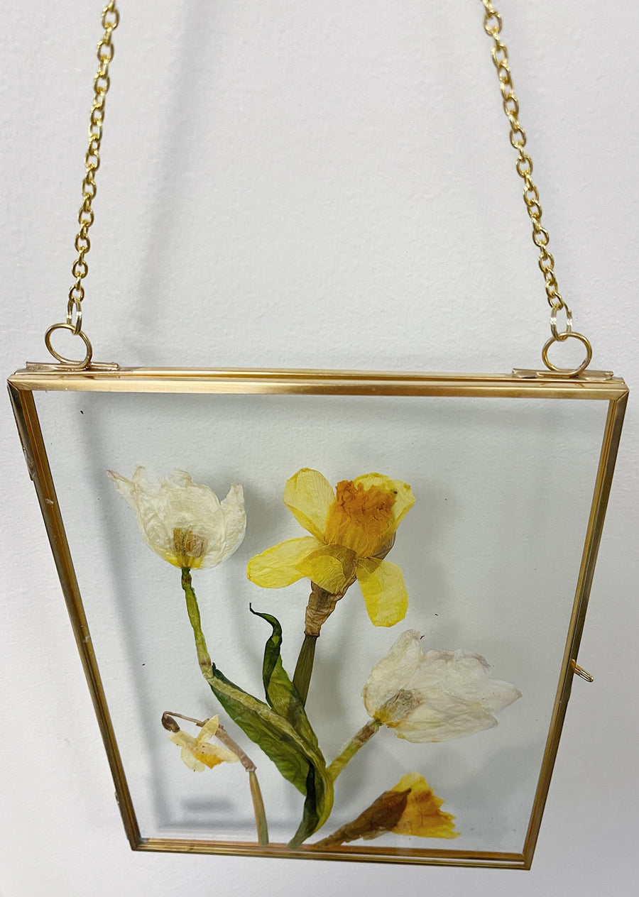 Hanging Float Pressed Flower Frame | Gold Rectangle