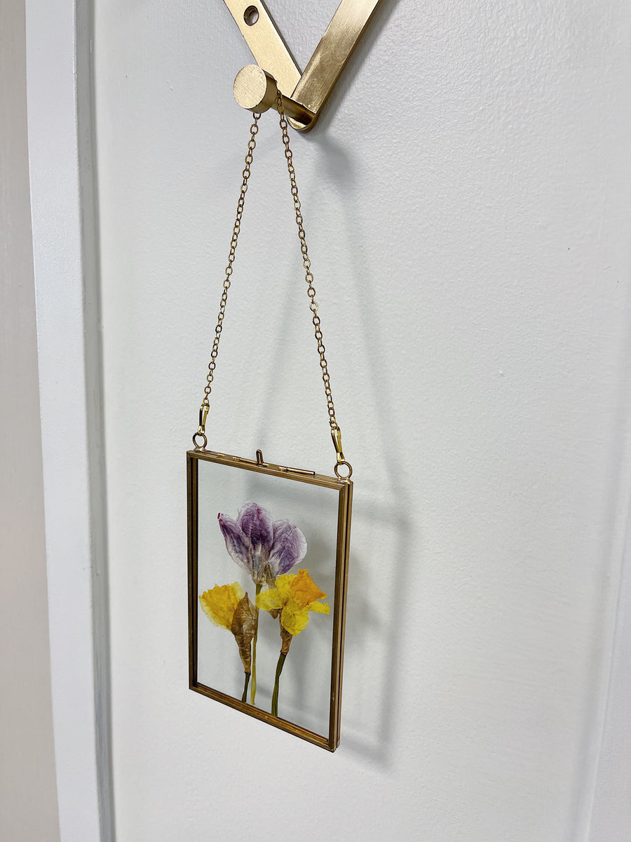 Vertical Hanging Float Pressed Flower Frame | Gold Rectangle