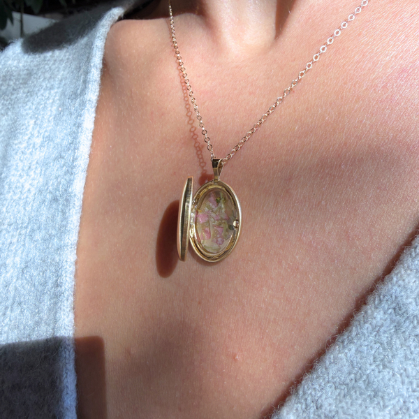 Flower Petal Locket - Gold