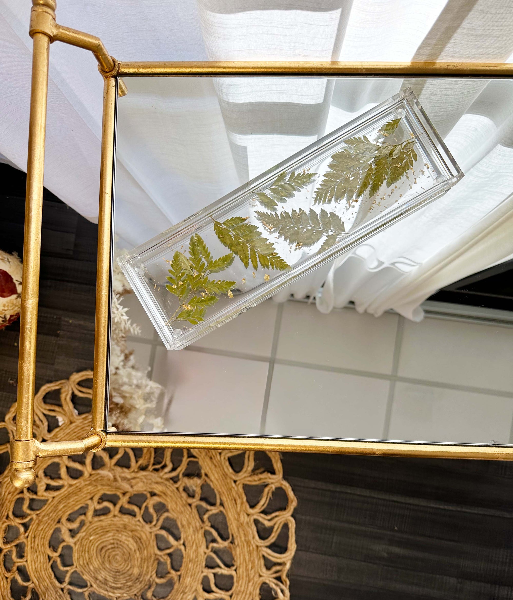 Resin Display tray with pressed ferns