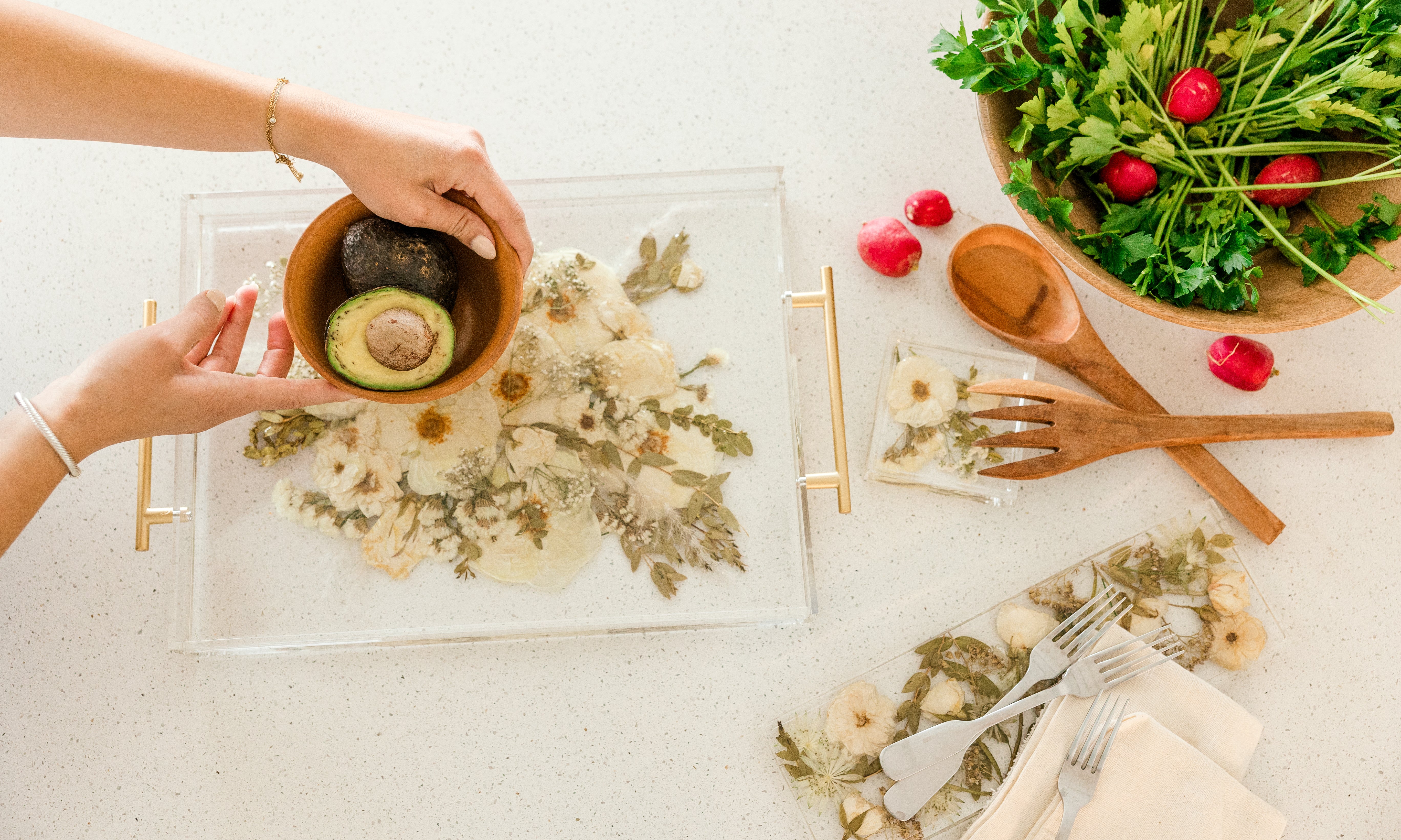 5 Easy Ways to Display Pressed Floral Artwork