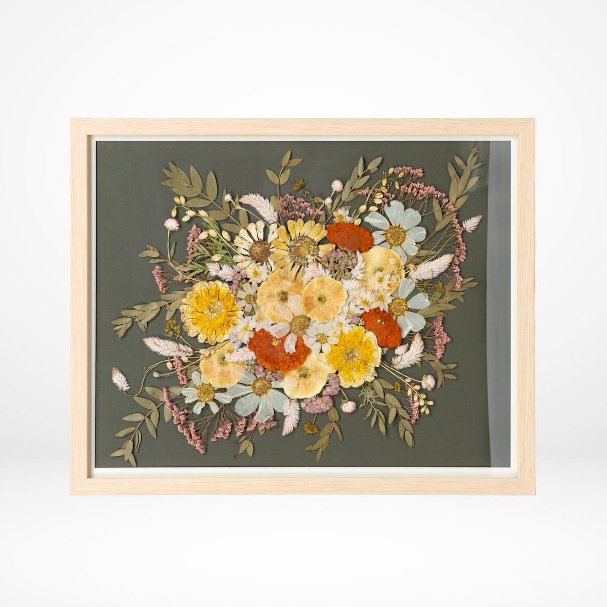 16x20 Flower Burst | Bouquet Preservation Frame