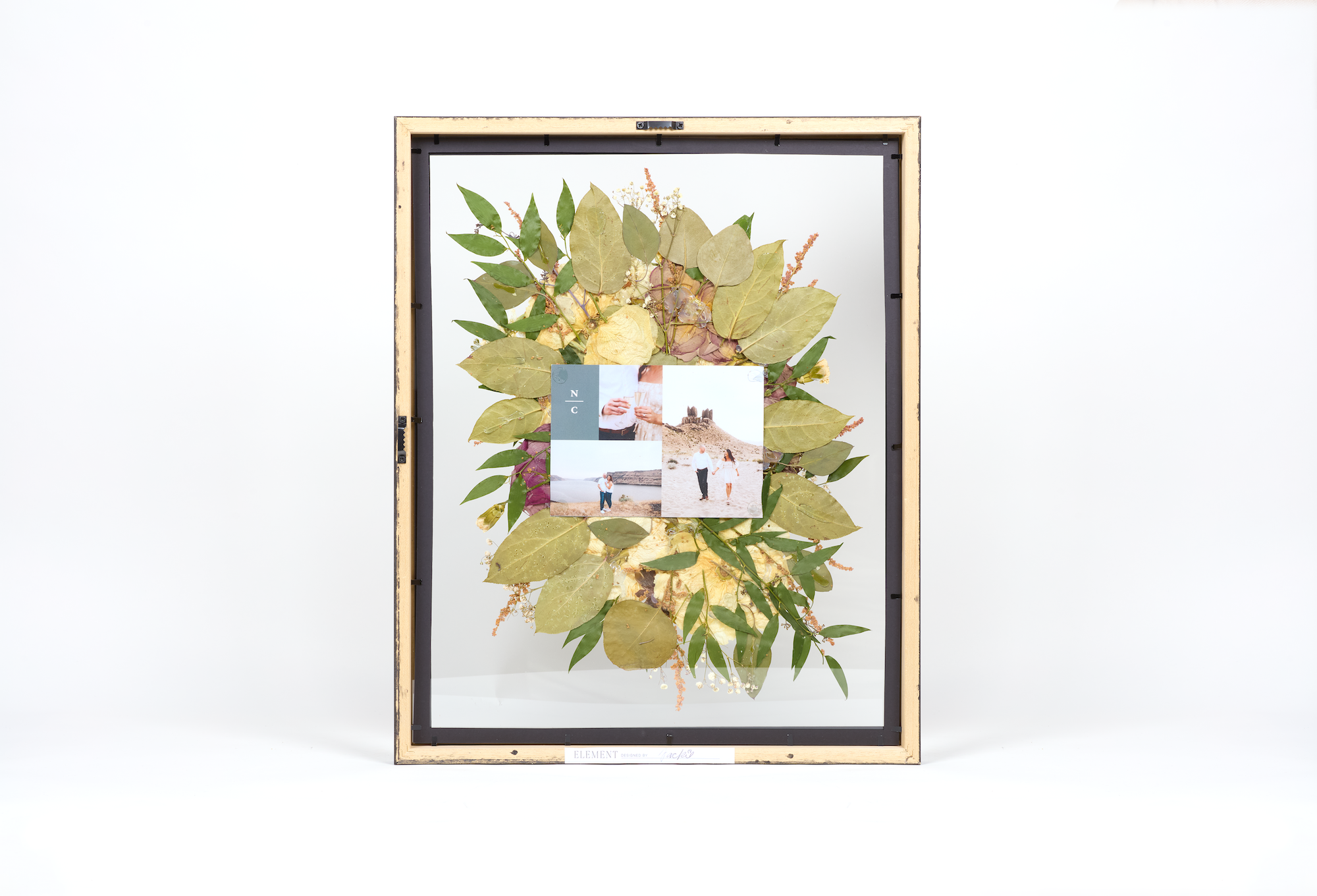 Example of a hidden invitation in a pressed flower frame